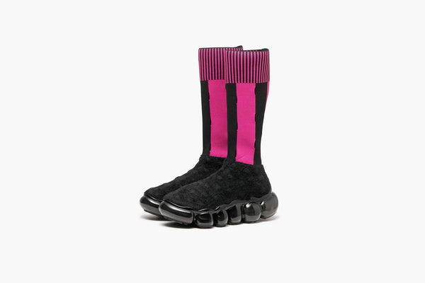 grounds JEWELRY x BERNHARD WILLHELM 06|long sock trainer with stripes and slits / BLACK PINK STRIPE