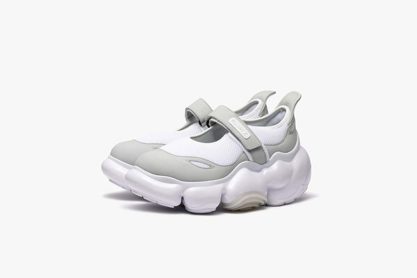 grounds MOOPIE MARY JANE WHITE GRAY / WHITE SOLID