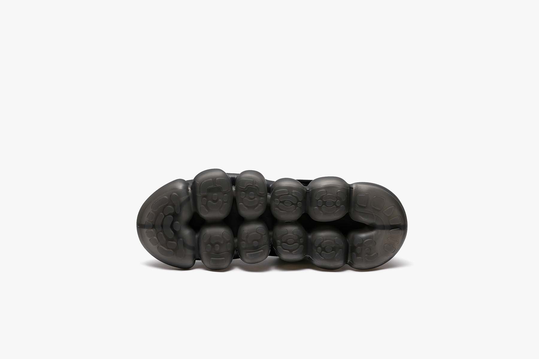 grounds JEWELRY COCOON BLACK ENAMEL BLACK MATTE