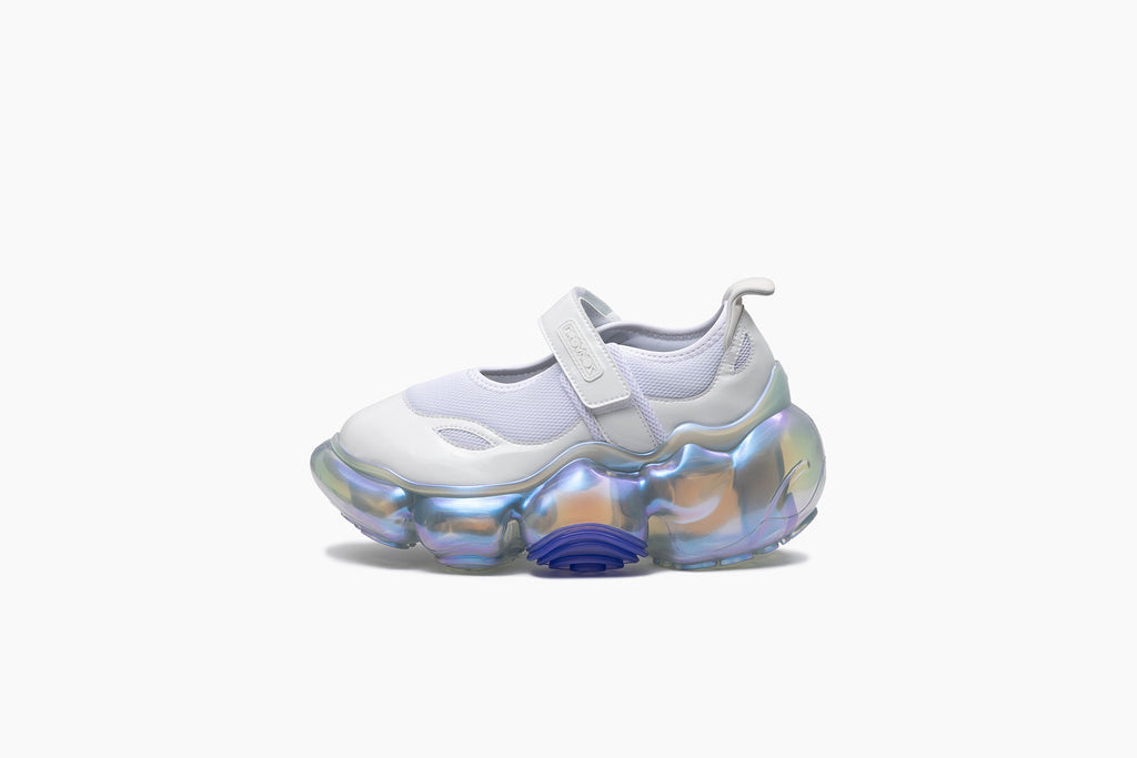 MOOPIE MARY JANE - WHITE ENAMEL / ICE GRAY AURORA (ムーピー メリー 