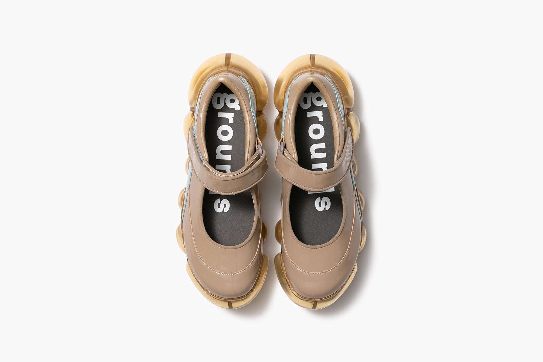 JEWELRY COCOON - BEIGE PALE BLUE ENAMEL / DIRTY BROWN