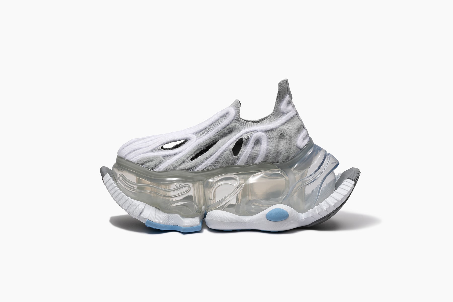 靴 SKYSCRAPER FALCON PUPA SKYSCRAPER FALCON PUPA - GRAY WHITE / CLEAR ICE GRAY (スカイ