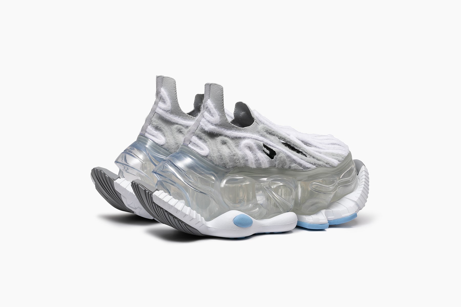 grounds SKYSCRAPER FALCON PUPA　GRAY WHITE / CLEAR  ICE GRAY