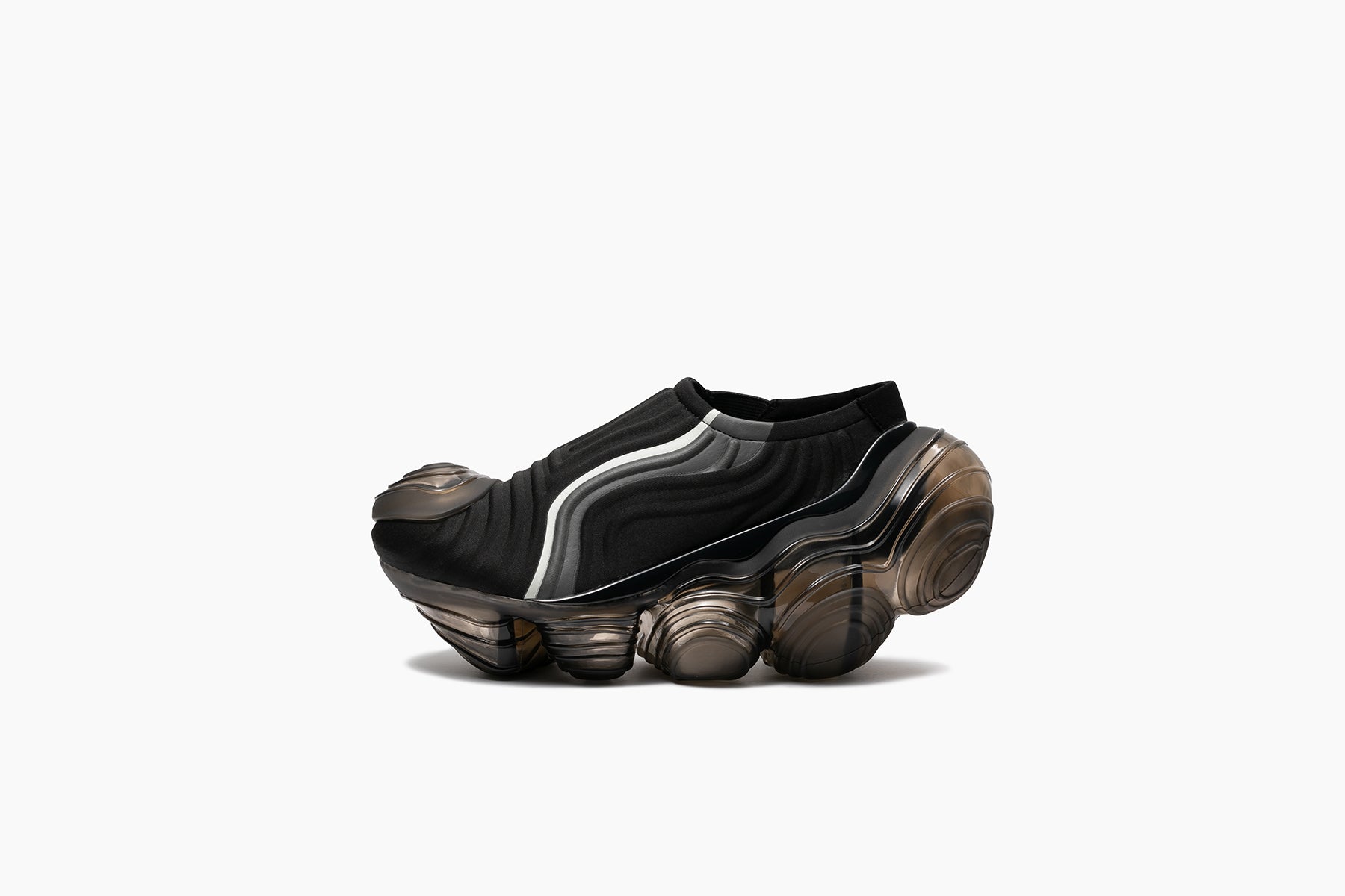 grounds OYSTER STAIR　BLACK / BLACK