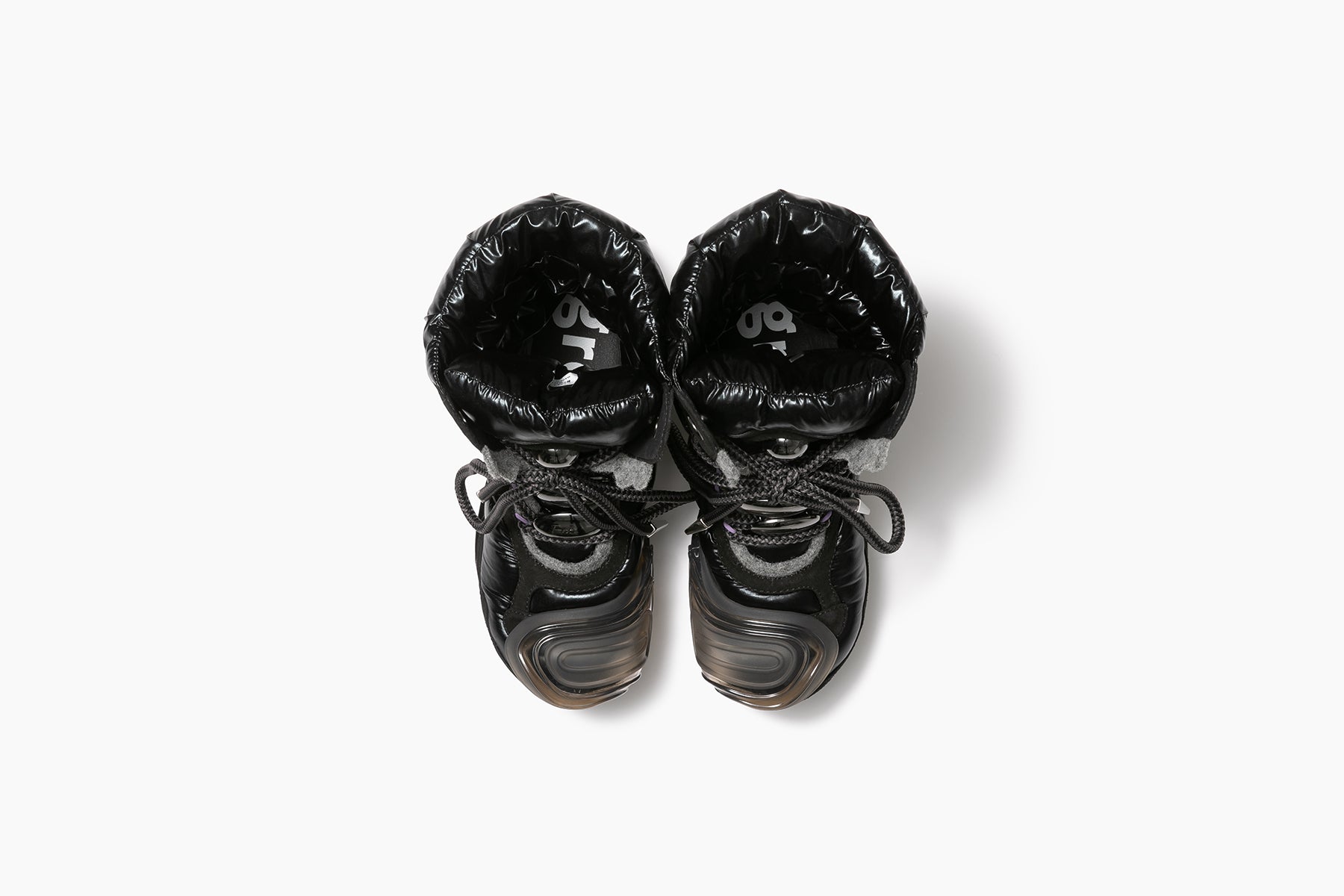 grounds OYSTER ANDROMEDA　BLACK / BLACK