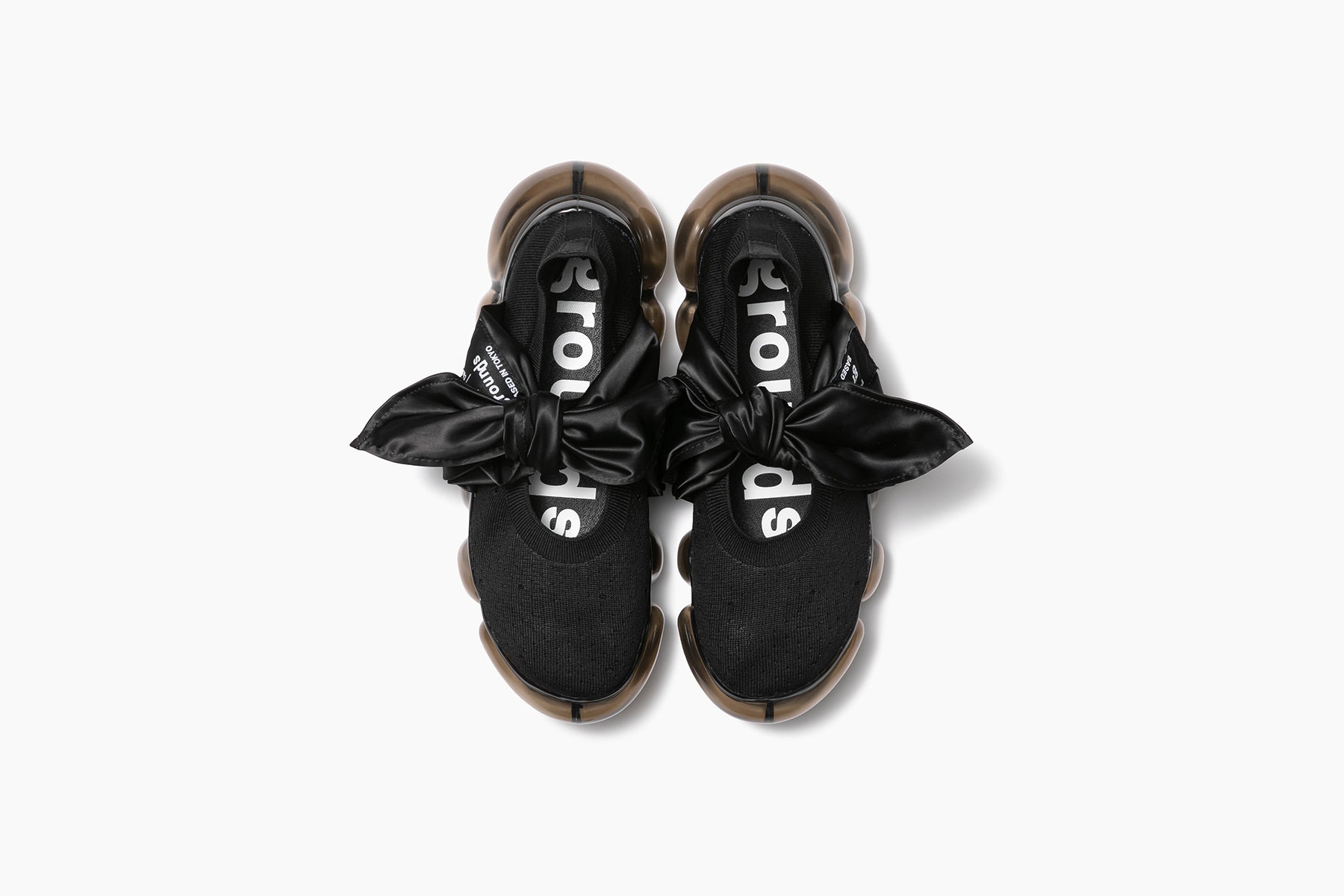 grounds JEWELRY HANKIE PUMPS　BLACK / BLACK