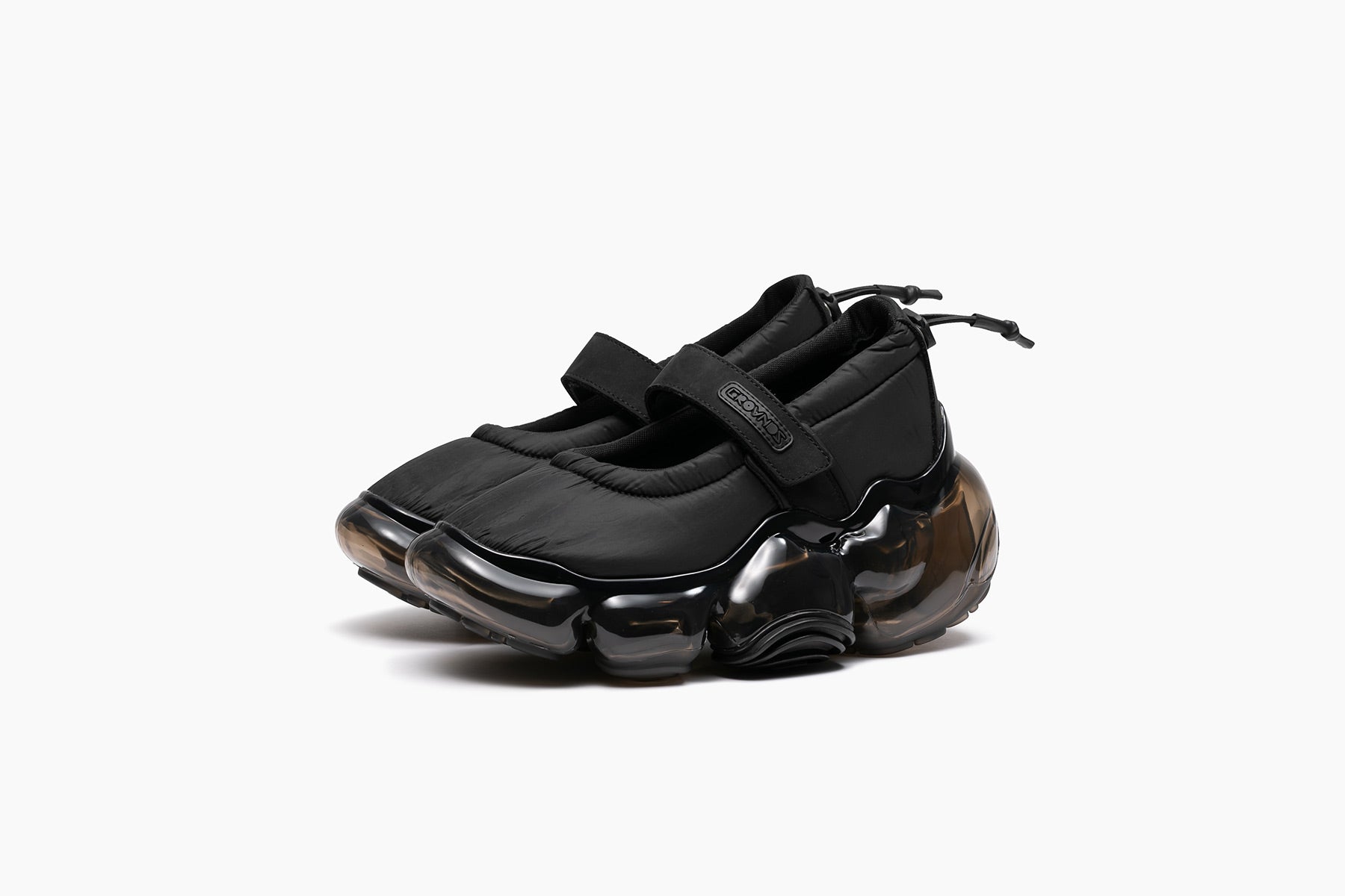 MOOPIE STRAP PUMPS - BLACK / BLACK (ムーピー ストラップパンプス