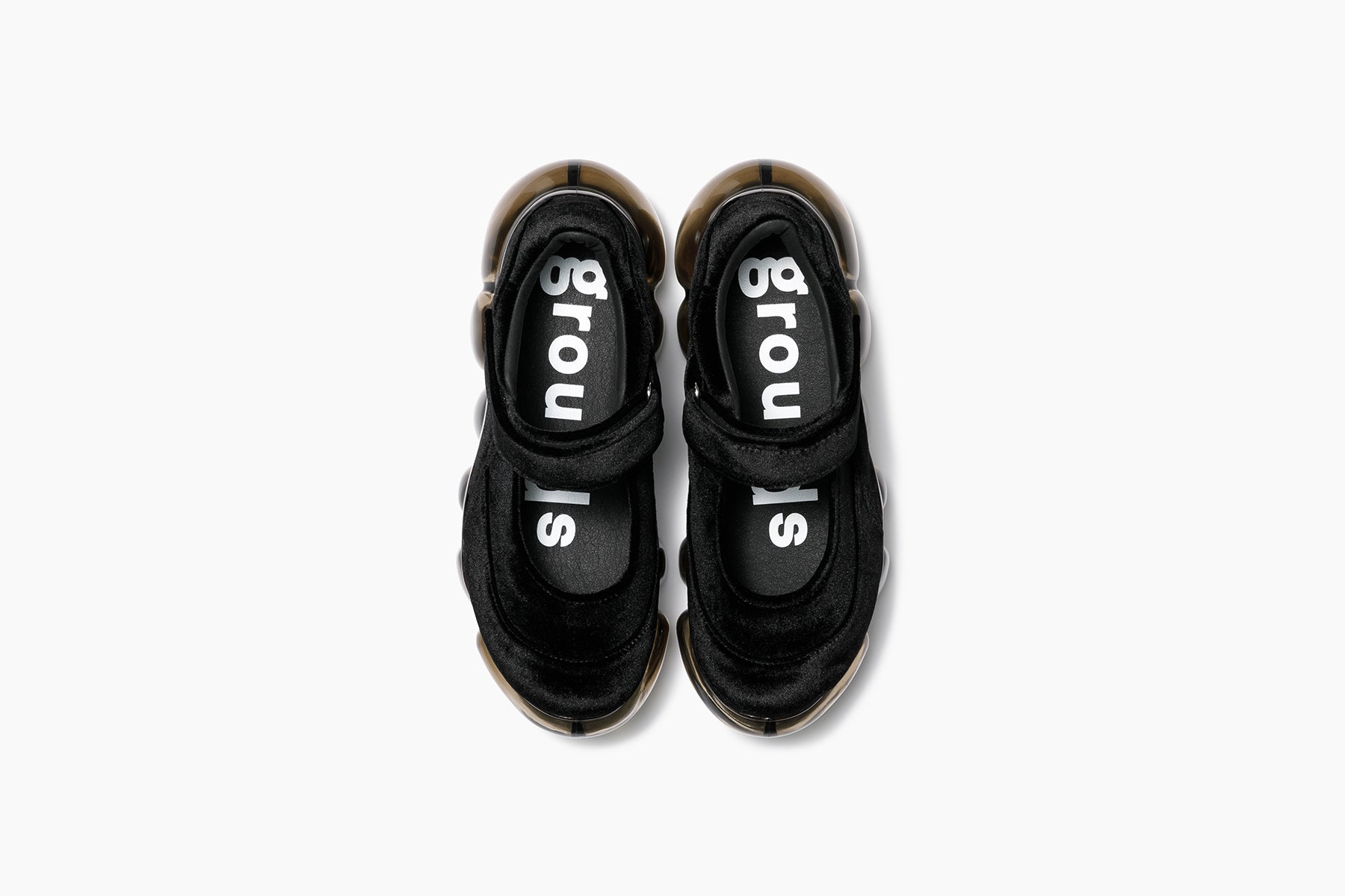 grounds JEWELRY COCOON　BLACK VELVET / BLACK