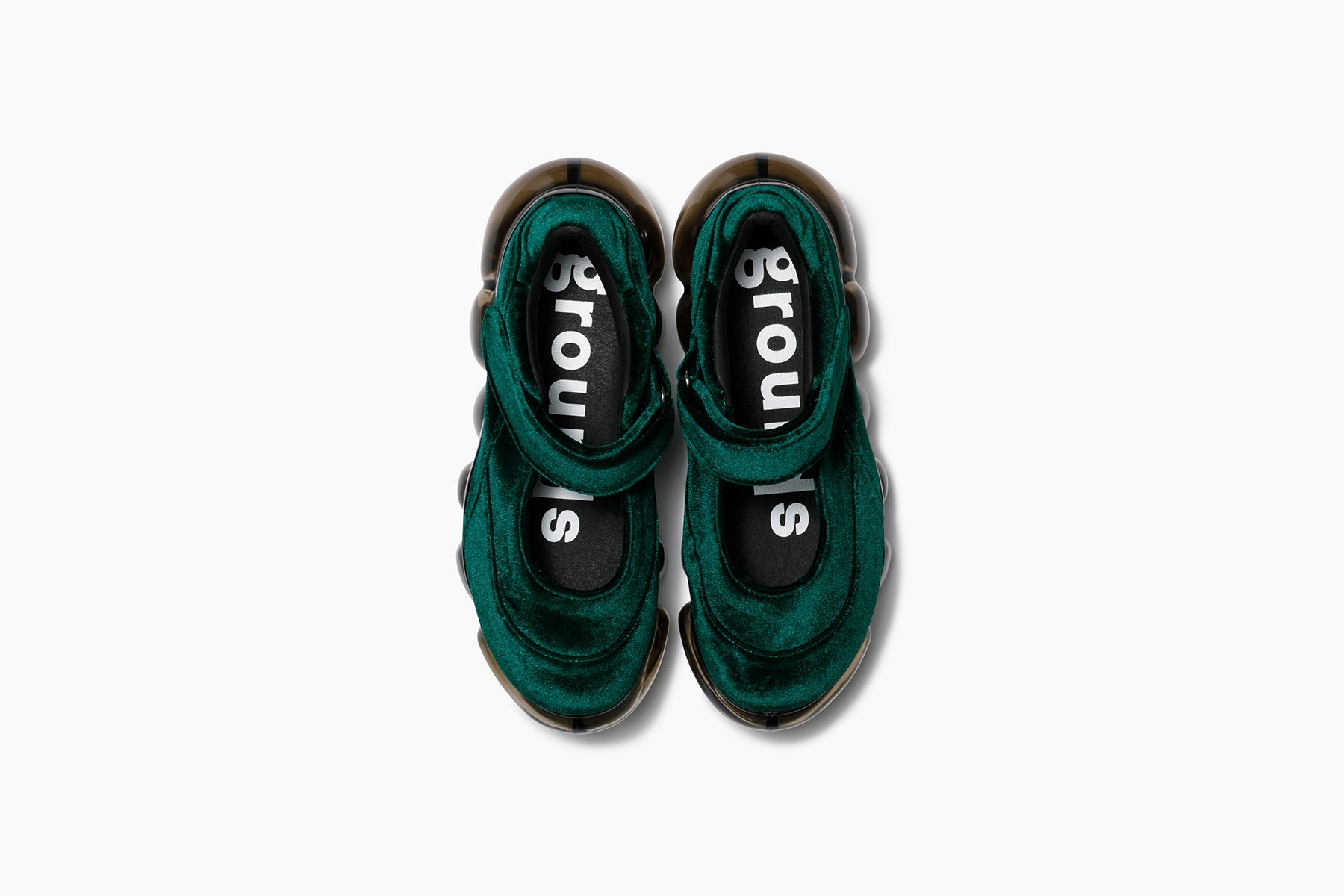 grounds JEWELRY COCOON　GREEN VELVET / BLACK