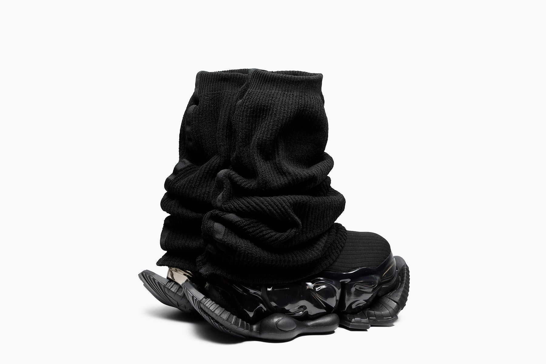 SKYSCRAPER FALCON LOOSE SOCKS BLACK / BLACK (スカイスクレーパー