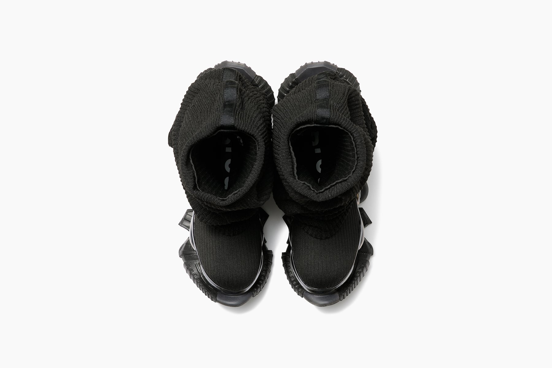 SKYSCRAPER FALCON LOOSE SOCKS BLACK / BLACK (スカイスクレーパー