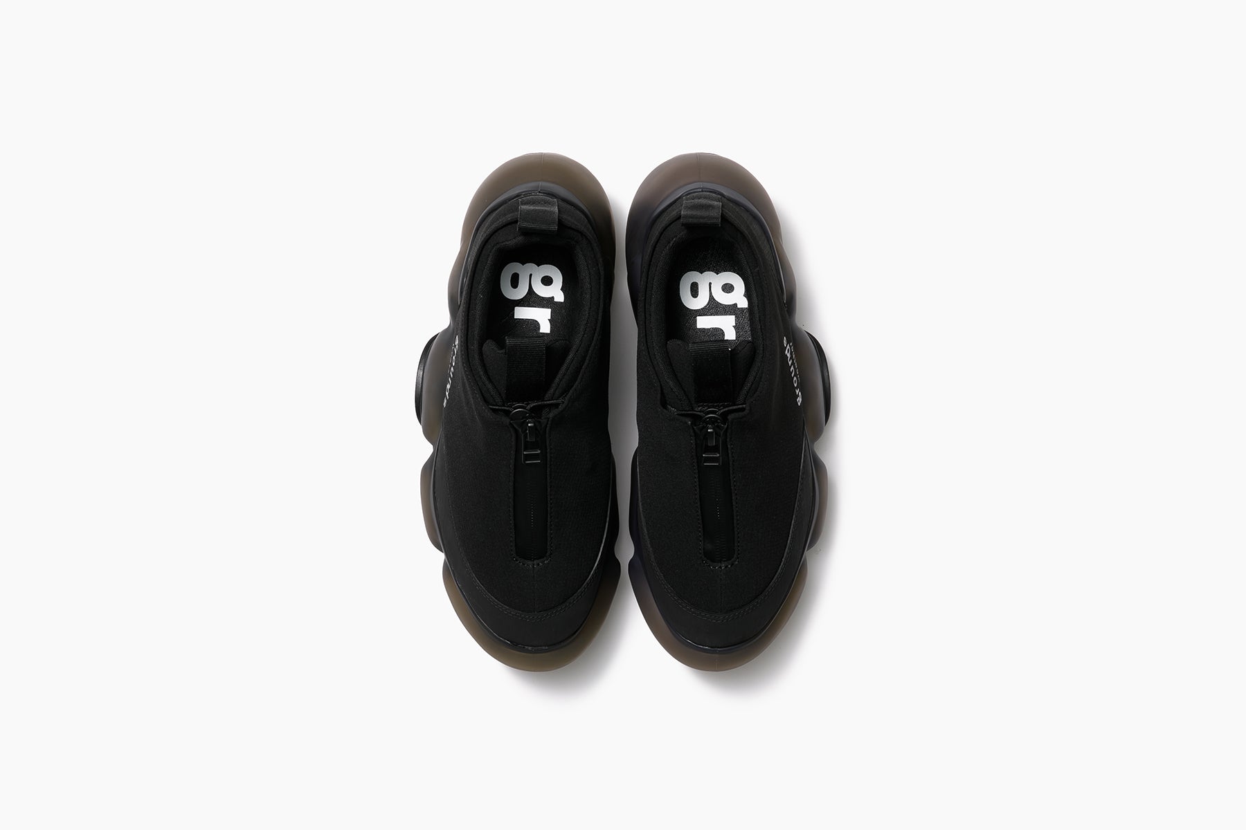 MOOPIE WEATHER LOWCUT - BLACK / BLACK MATTE (ムーピー