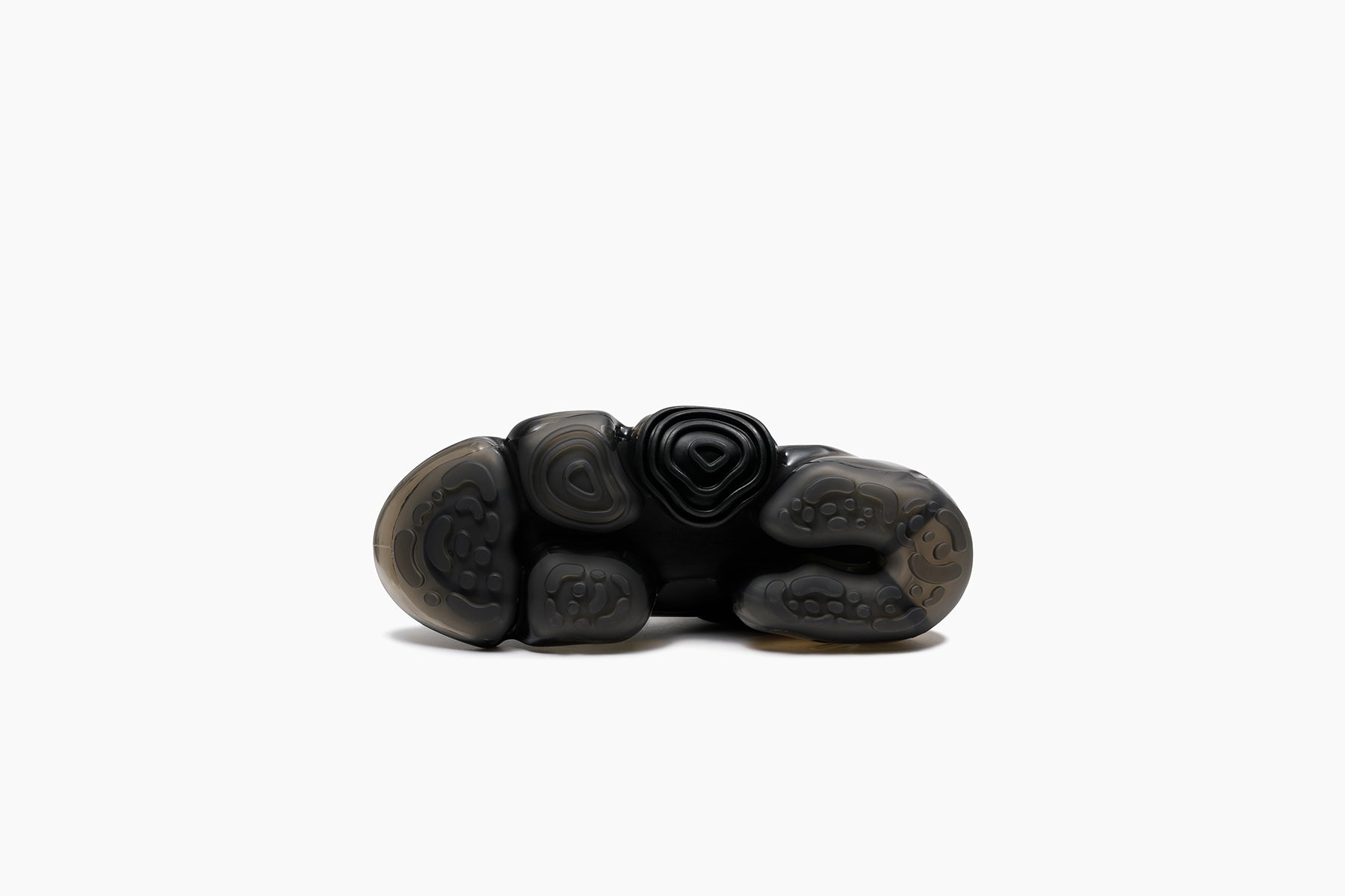 MOOPIE PEBBLE - BLACK ENAMEL / BLACK (ムーピー ペブル ブラック