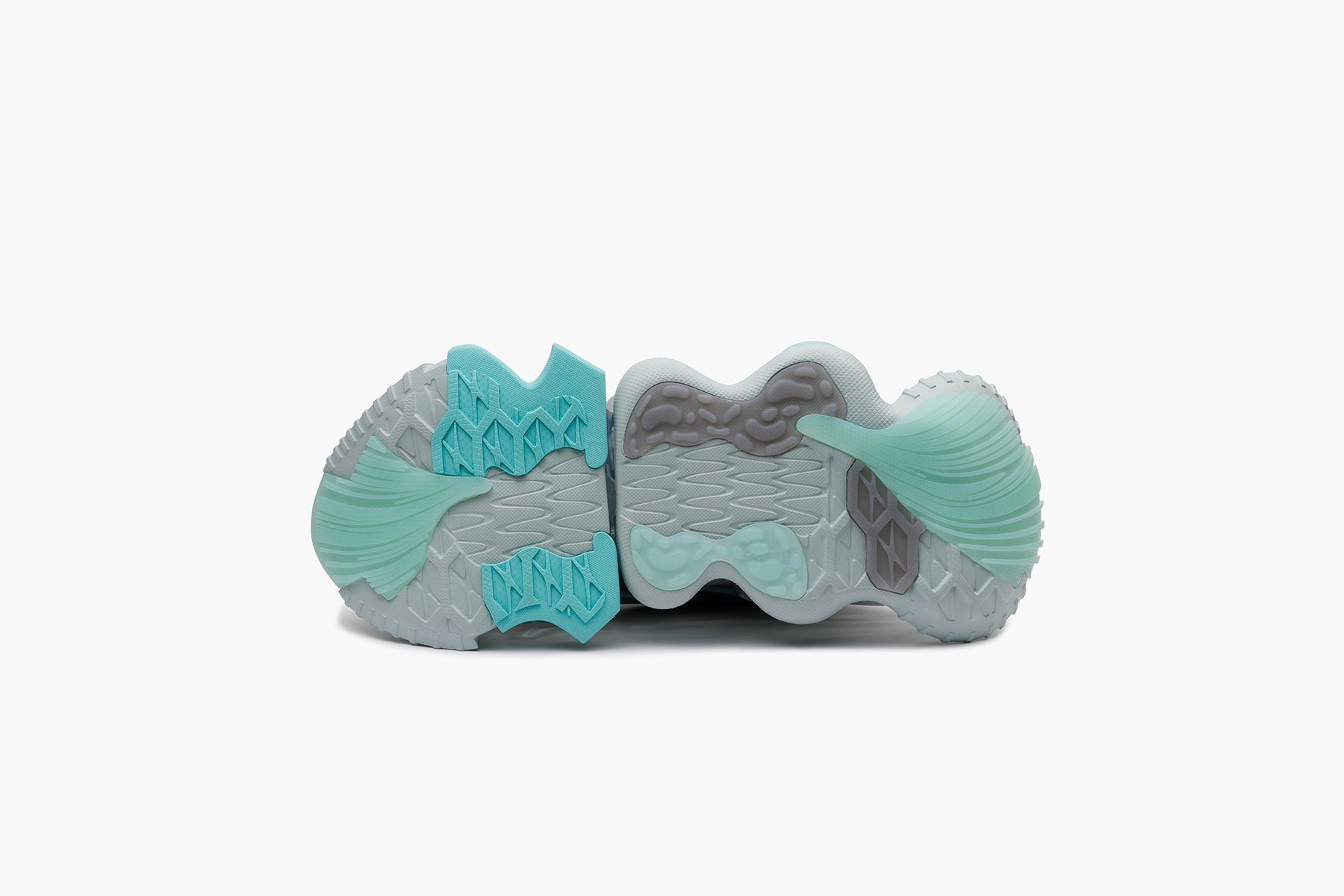 SKYSCRAPER FALCON OPHIDIAN - GRAY ASH BLUE / ICE GRAY (スカイ