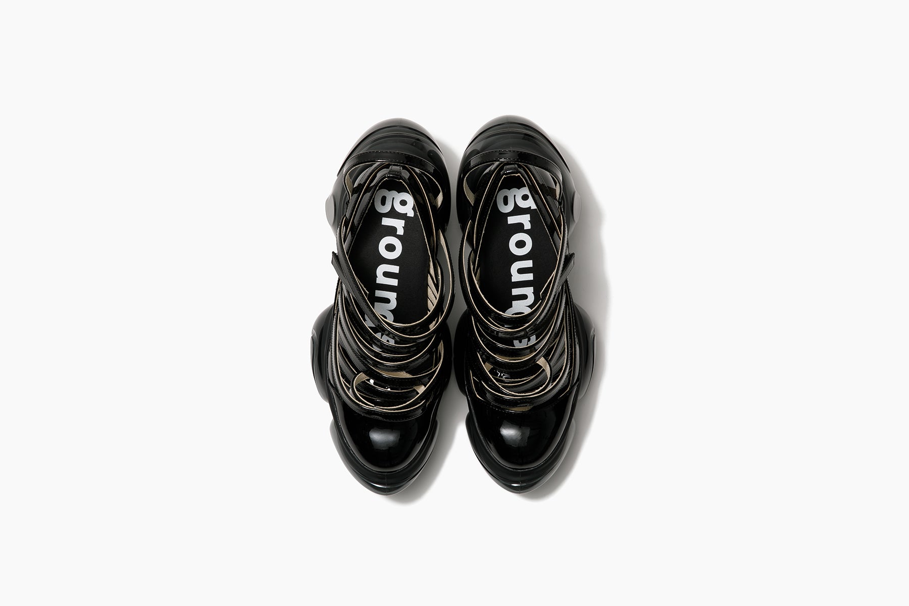 grounds LOOPIE LOOP BLACK ENAMEL / BLACK