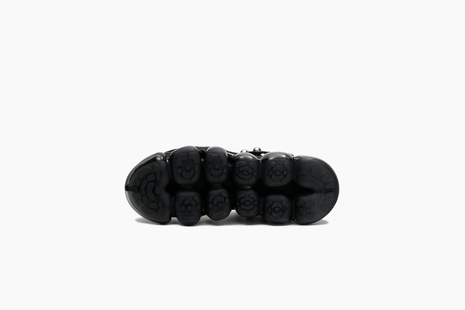 JEWELRY COCOON STUDS